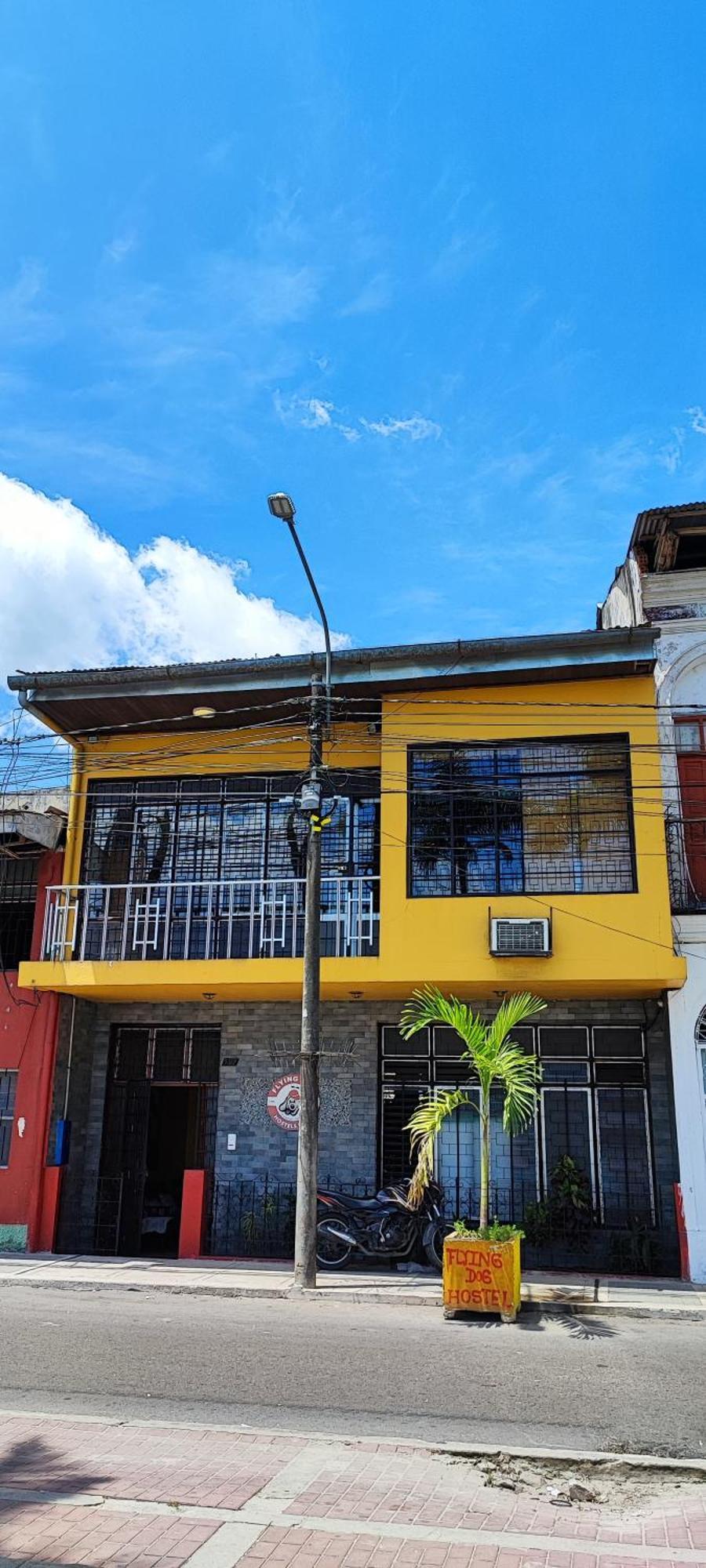 Flying Dog Hostel Iquitos Exterior foto