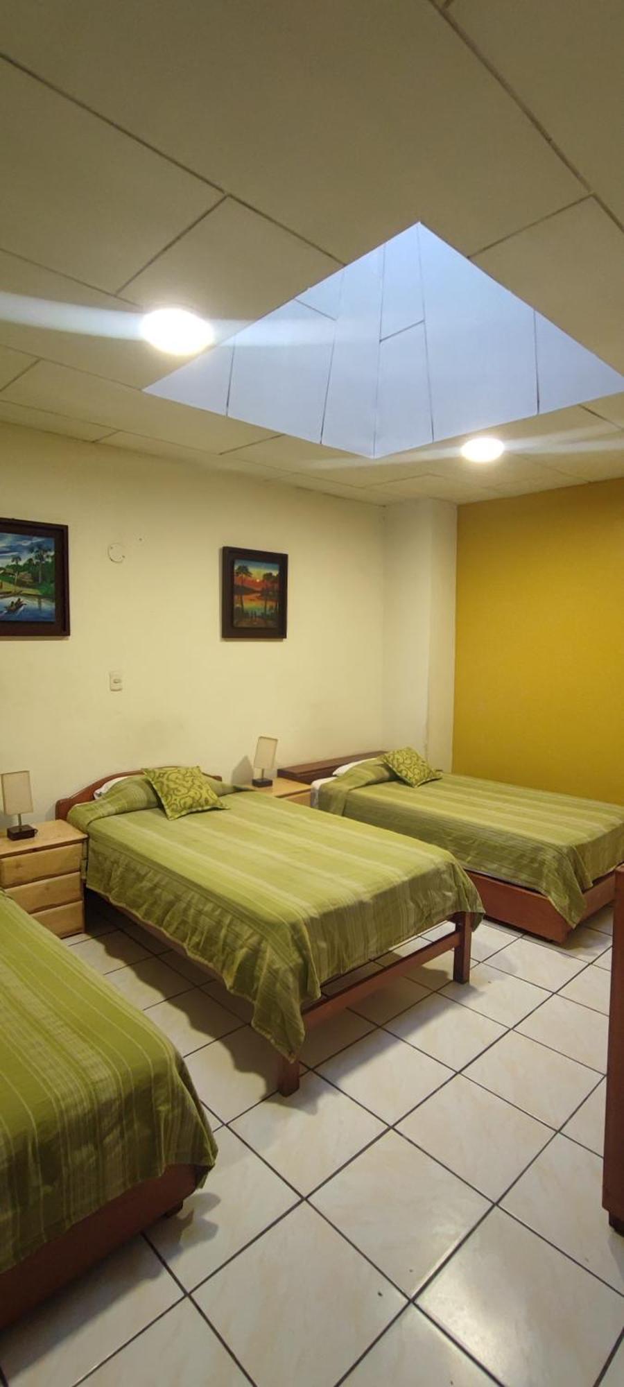 Flying Dog Hostel Iquitos Exterior foto
